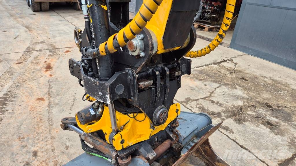JCB HYDRADIG 110W - ROTOTILT - 2016 YEAR - 8120 HOURS Εκσκαφείς με τροχούς - λάστιχα