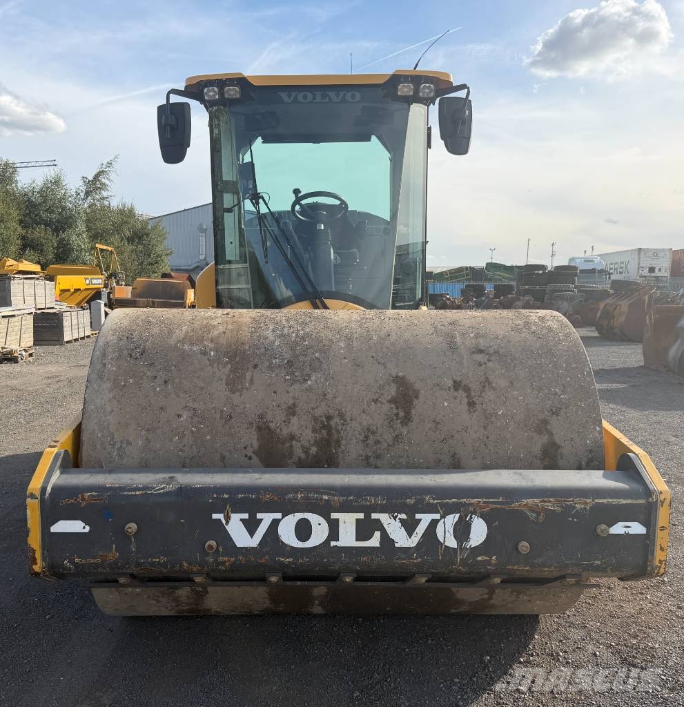Volvo SD 135 B Enojni valjarji