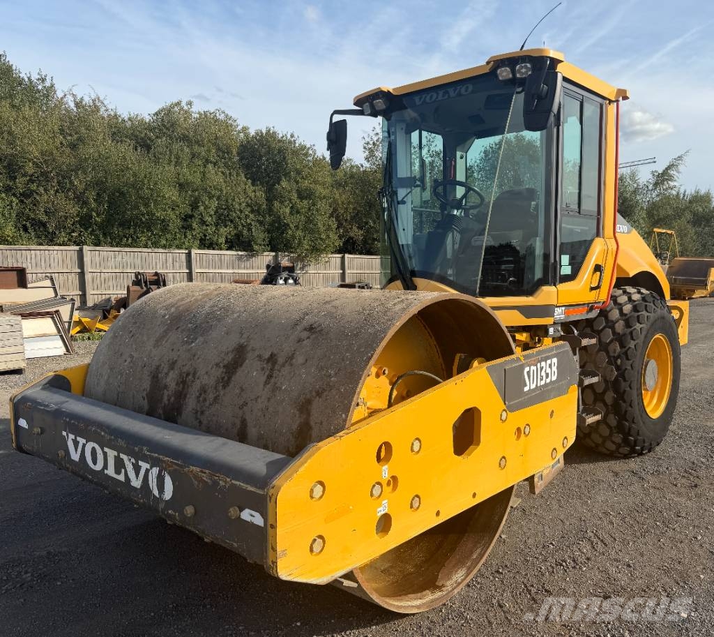Volvo SD 135 B Enojni valjarji