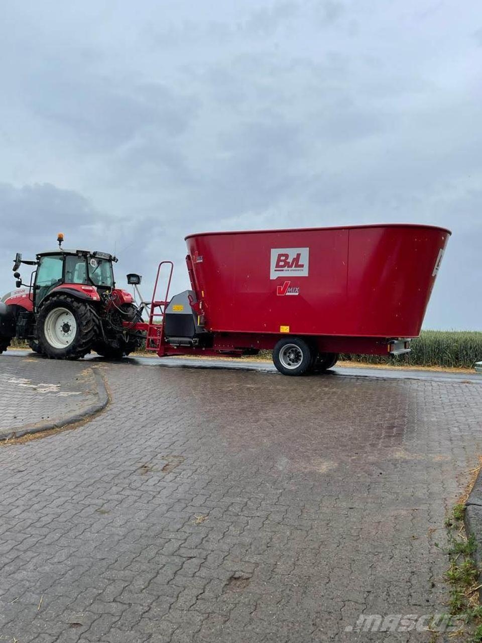 BvL - van Lengerich V-MIX 17N 2S 家畜飼料供給機