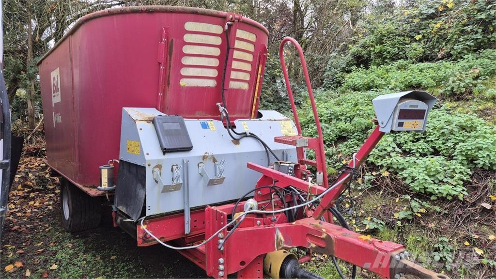 BvL - van Lengerich V-MIX 17N 2S 家畜飼料供給機