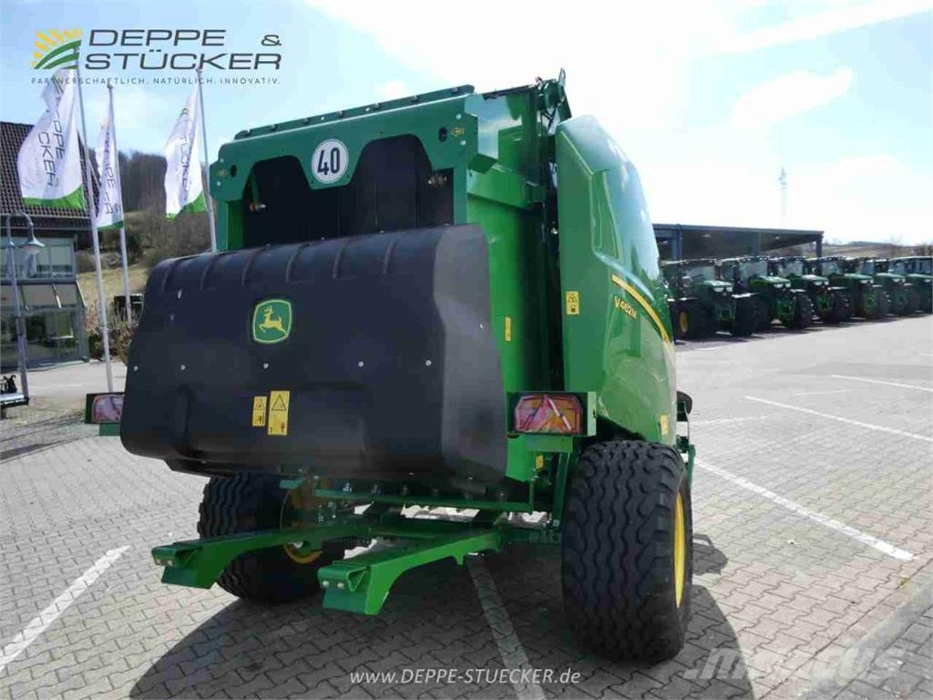 John Deere V462M mit Variabler Kammer ماكينات زراعية - غير ذلك