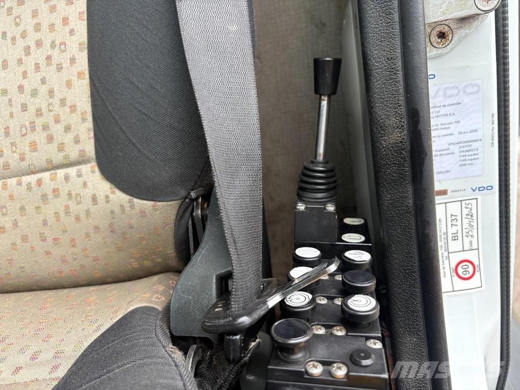 Renault Premium 370DXI + HMF 1430 K3 + 6X4 + HOOKSYTEM + E Mobiilinosturit