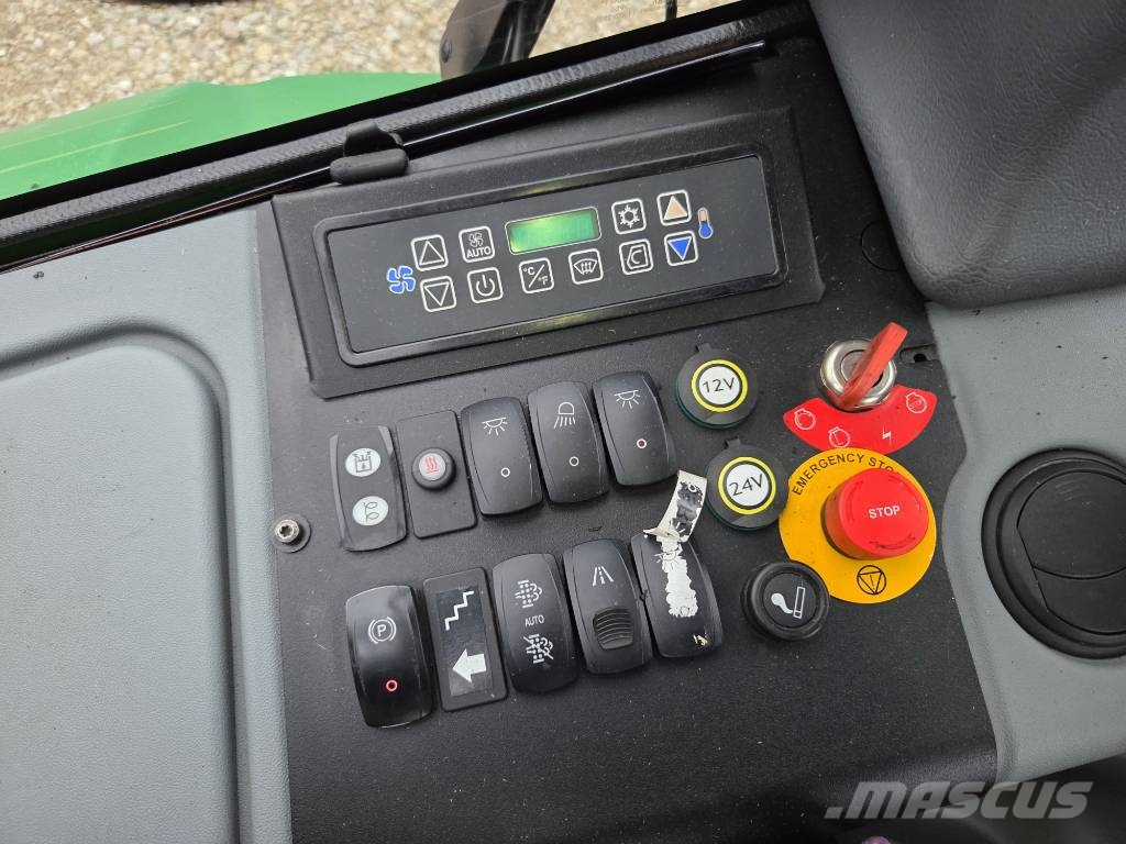 John Deere 1170 G 원목 하베스터
