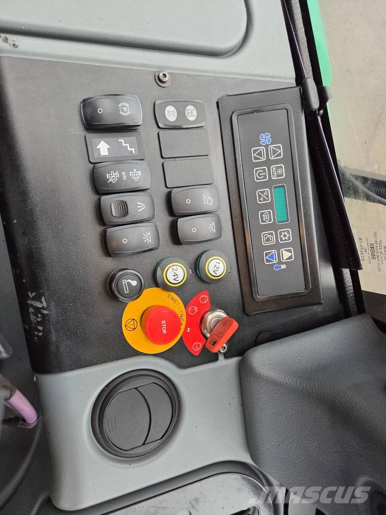 John Deere 1170 G 원목 하베스터