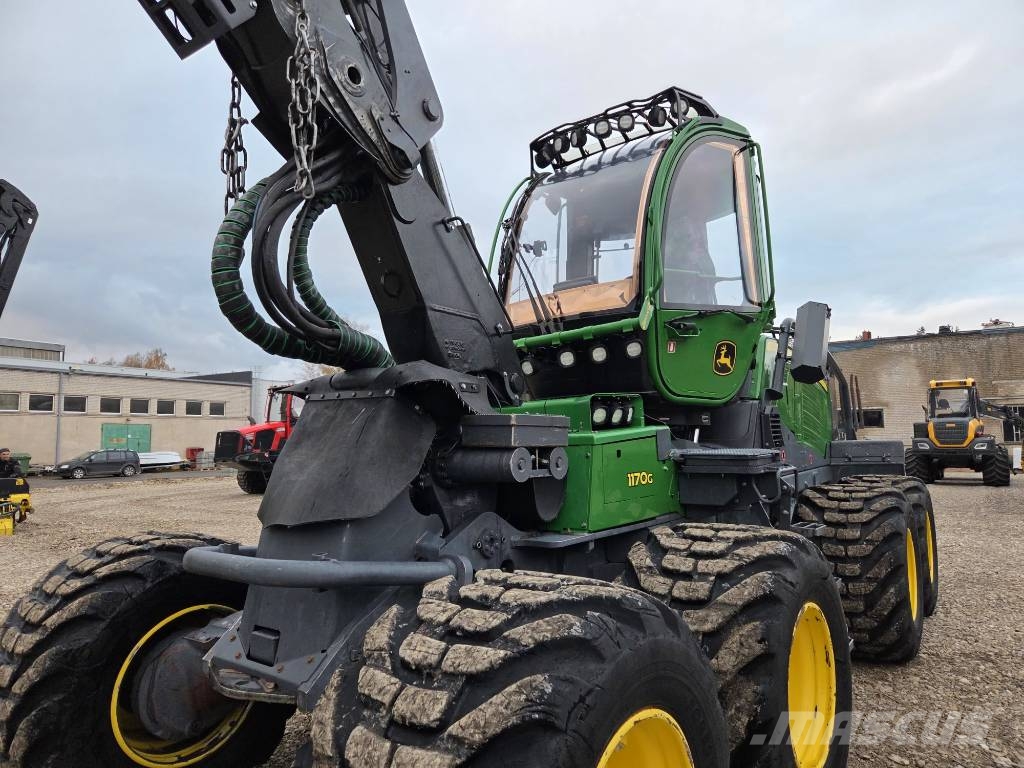John Deere 1170 G 원목 하베스터