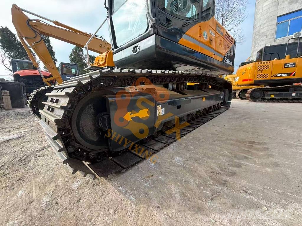 Hyundai R 220-9 S Gravemaskiner på larvebånd