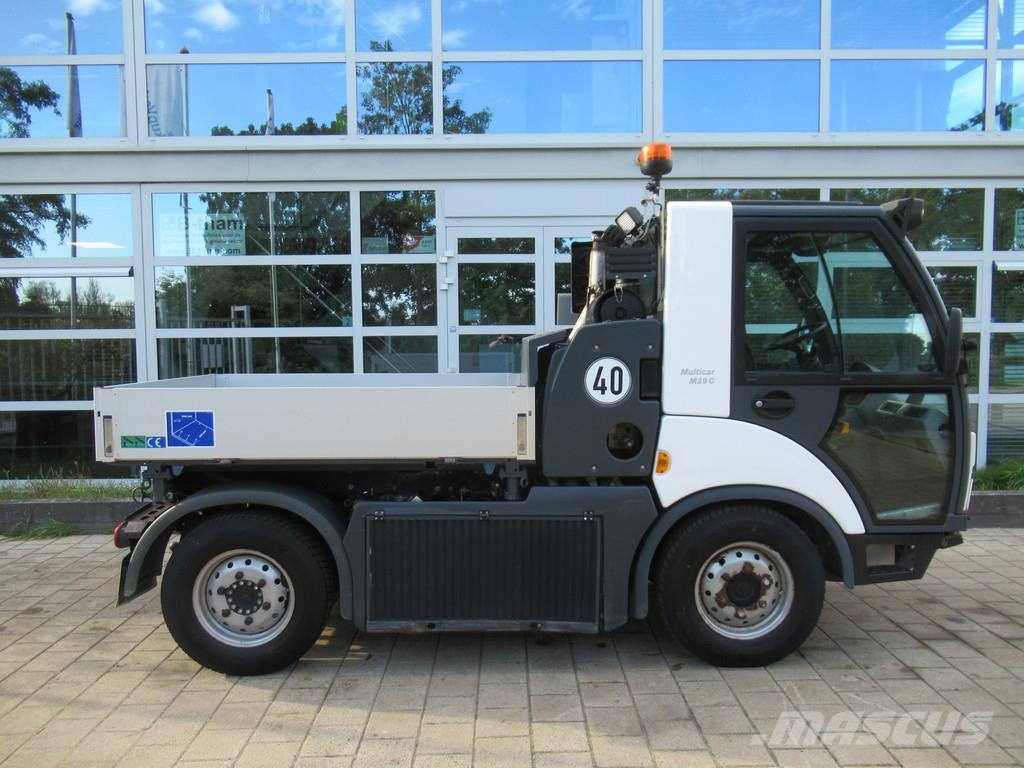 Hako Multicar M29 C EURO6 Mobilhydraulik 4WD + 4WS Kipp Utility porta attrezzi
