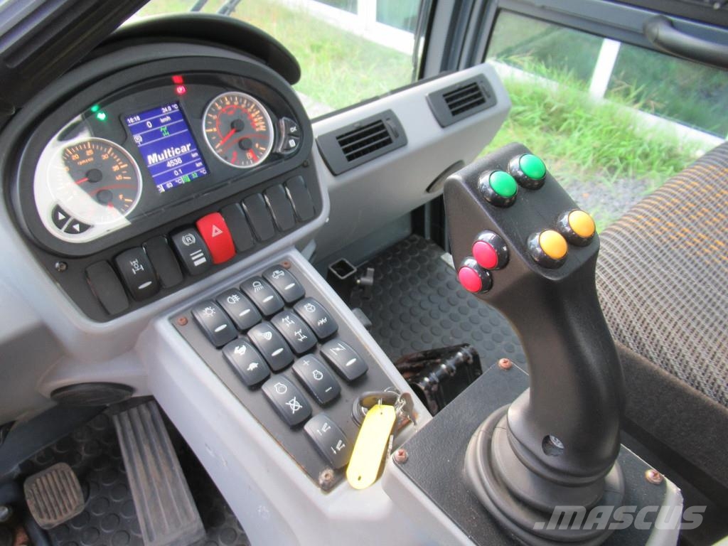Hako Multicar M29 C EURO6 Mobilhydraulik 4WD + 4WS Kipp Utility porta attrezzi