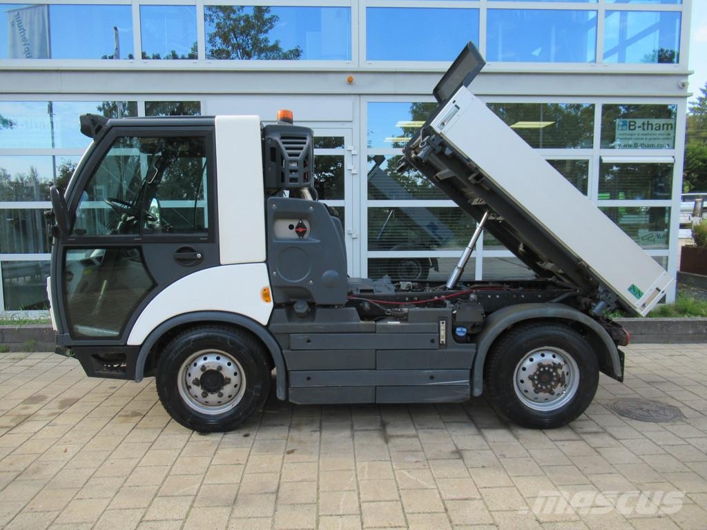 Hako Multicar M29 C EURO6 Mobilhydraulik 4WD + 4WS Kipp Utility porta attrezzi