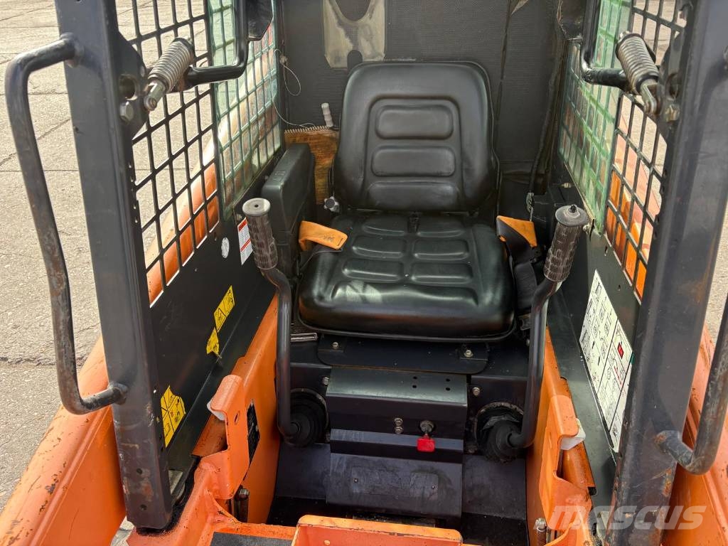 Bobcat S 70 bucket and forks Kompaktlader