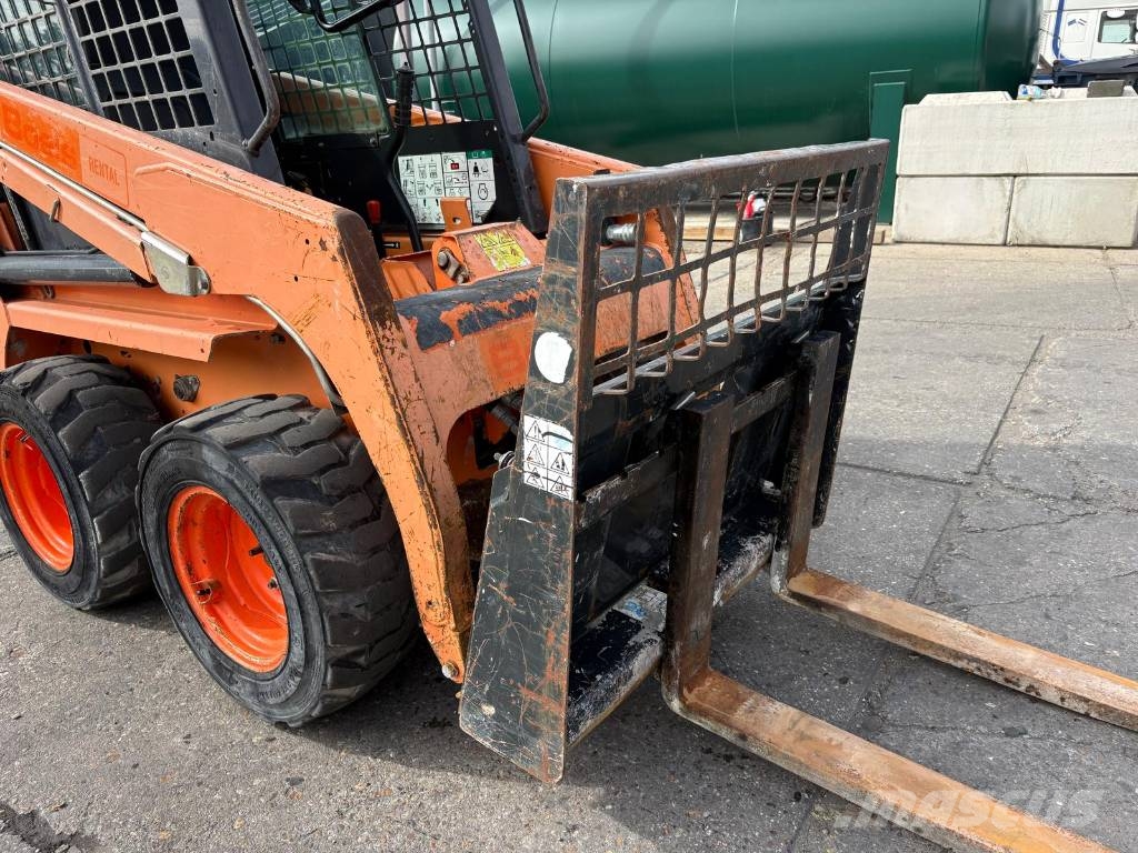 Bobcat S 70 bucket and forks Kompaktlader