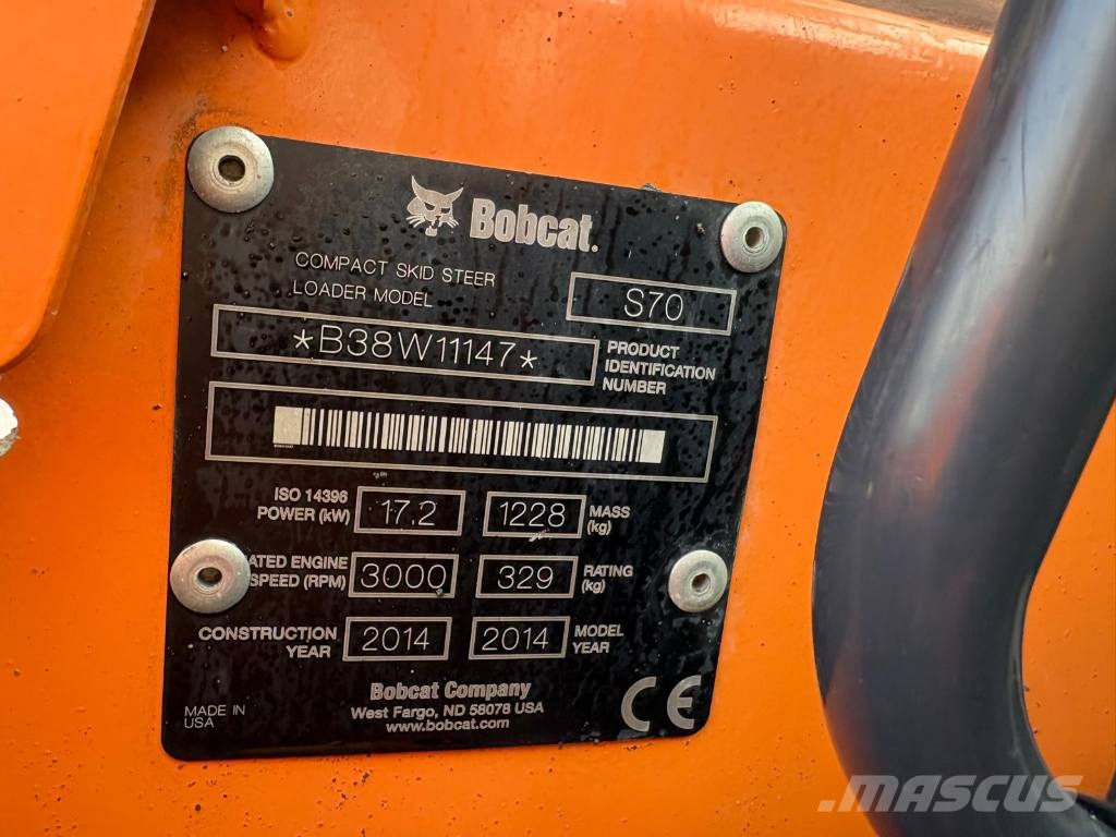 Bobcat S 70 bucket and forks Kompaktlader
