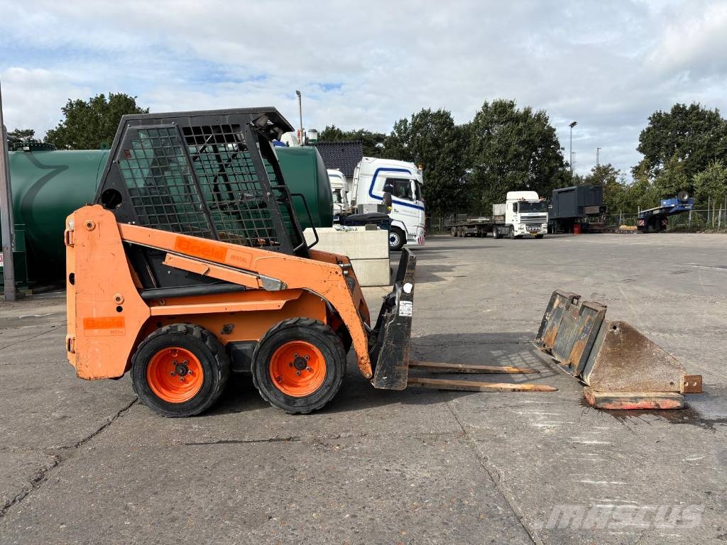 Bobcat S 70 bucket and forks Kompaktlader