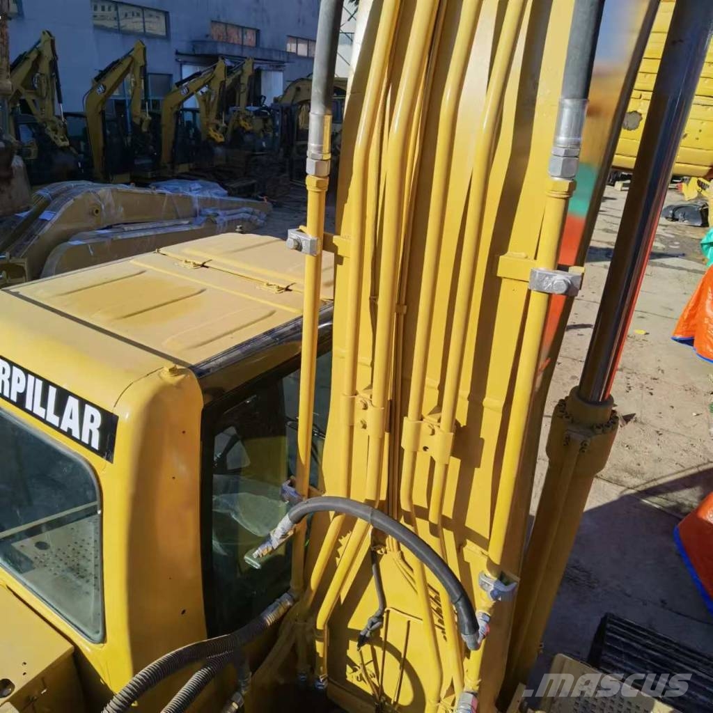 CAT 320 C L 履带挖掘机