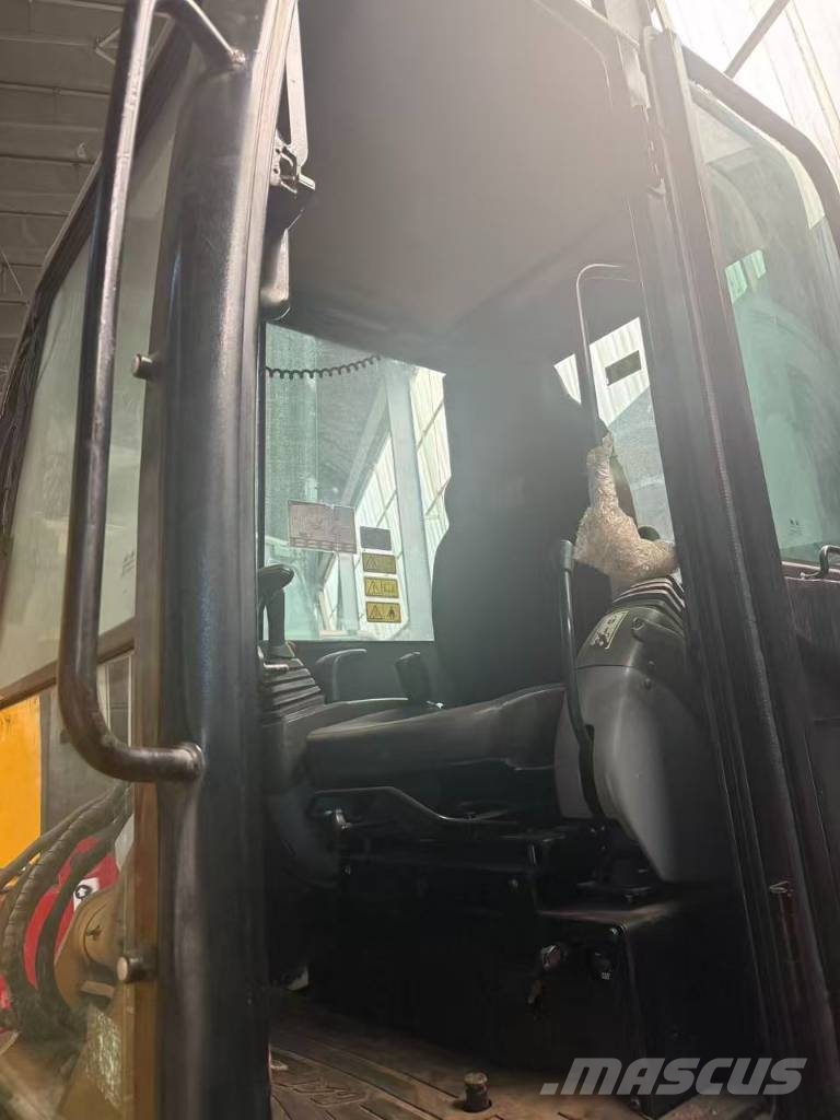 CAT 306E Vikšriniai ekskavatoriai