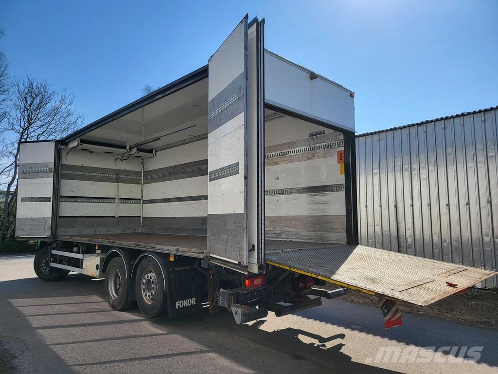 Volvo FM410 6X2 CARRIER SIDEOPENING Kølelastbiler