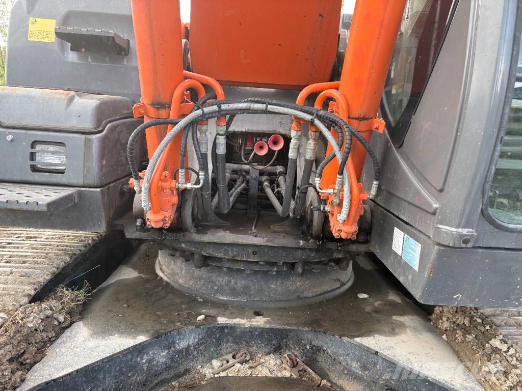 Hitachi ZX 250 LC-3 Bandgrävare