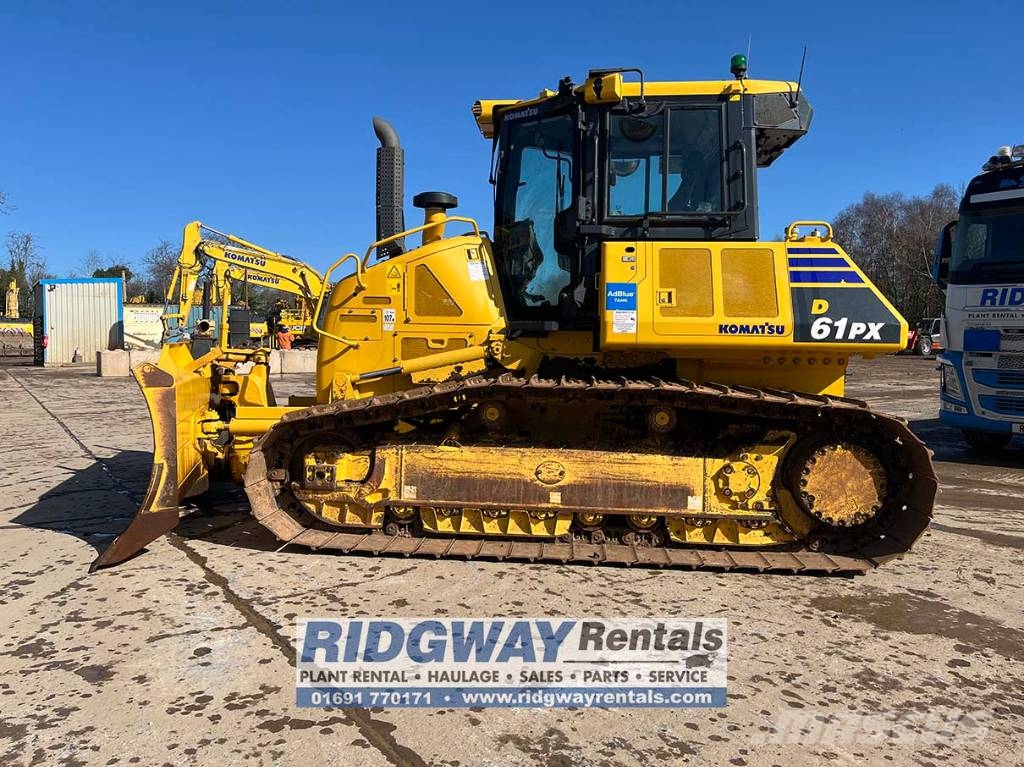 Komatsu D 61 PX-24 Buldozer sobre oruga
