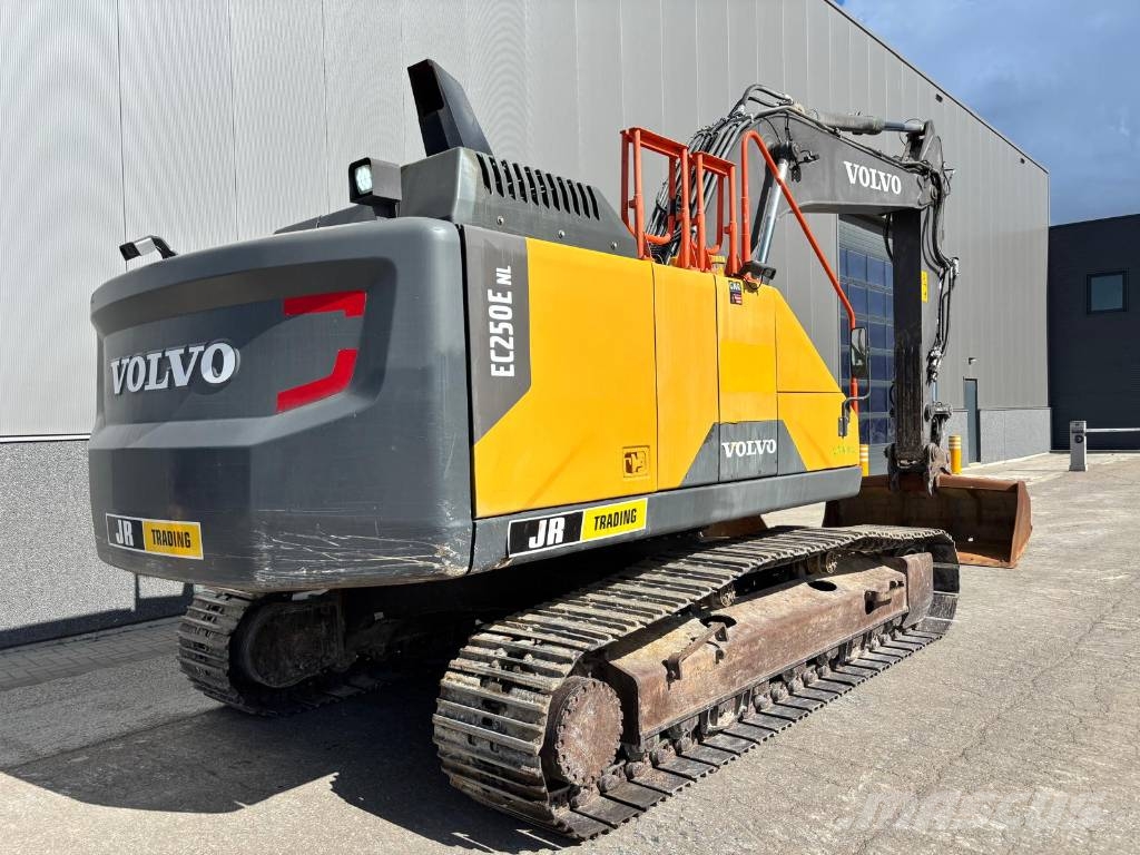 Volvo EC 250 ENL (Two buckets) Koparki gąsienicowe