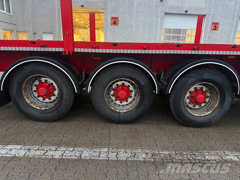 Kel-Berg Extendable / Ausziehbarer auflieger Vlakke laadvloeren