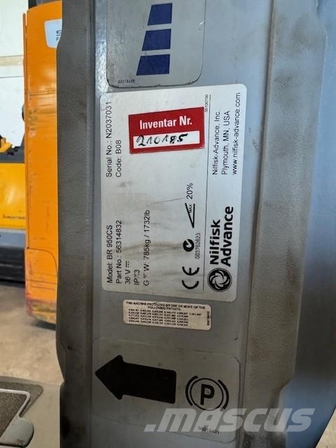 Nilfisk BR 950CS Kehrer