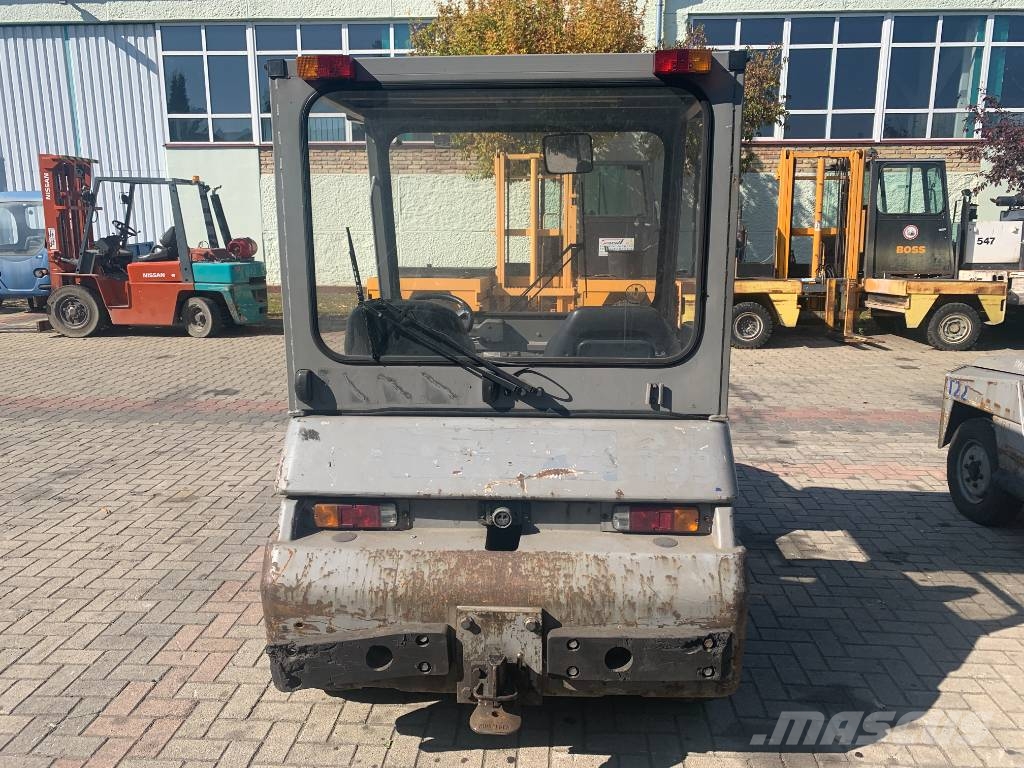 Toyota 2TD25 /02/ V-3840 EO Flughafenausrüstung