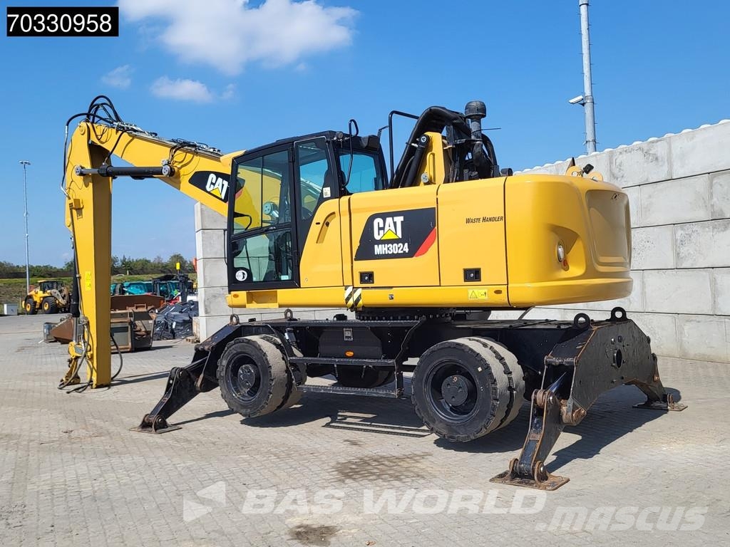 CAT MH3024 Dutch Machine Manejadores de residuos industriales