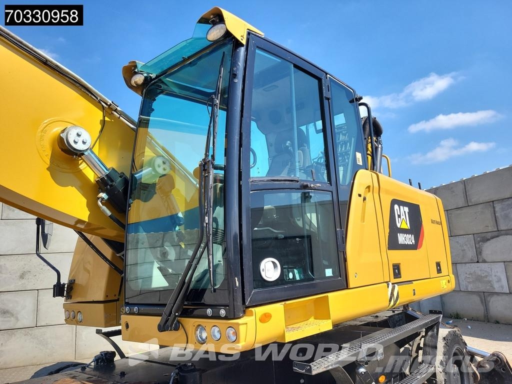 CAT MH3024 Dutch Machine Manejadores de residuos industriales