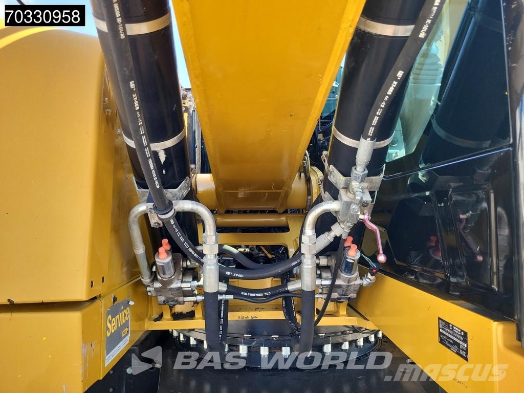 CAT MH3024 Dutch Machine Manejadores de residuos industriales