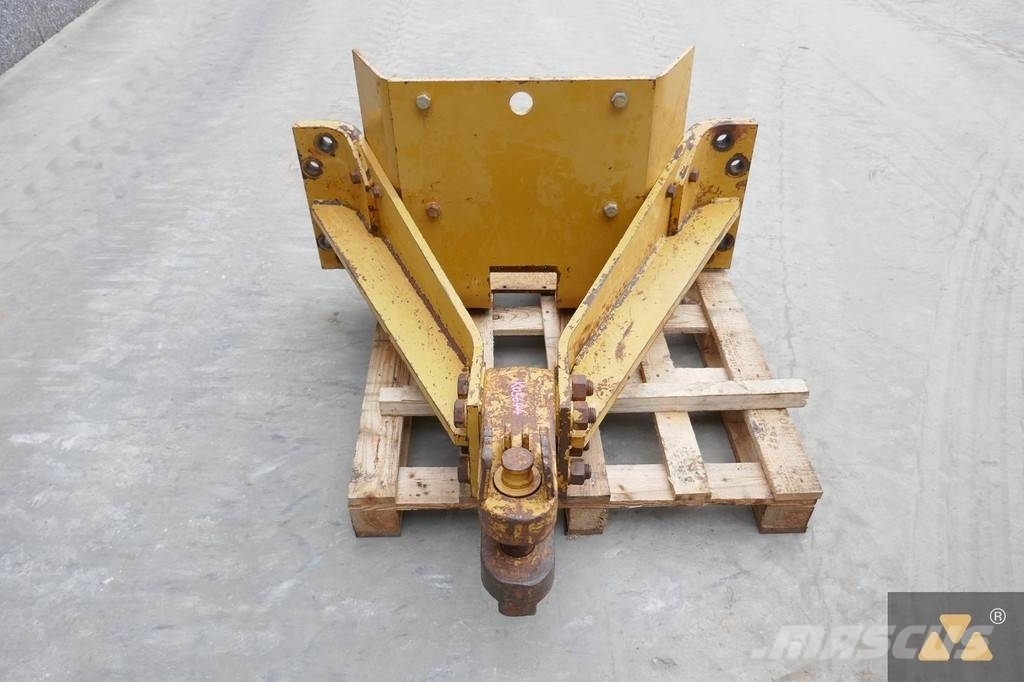 CAT D8T/D8R Drawbar Други компоненти