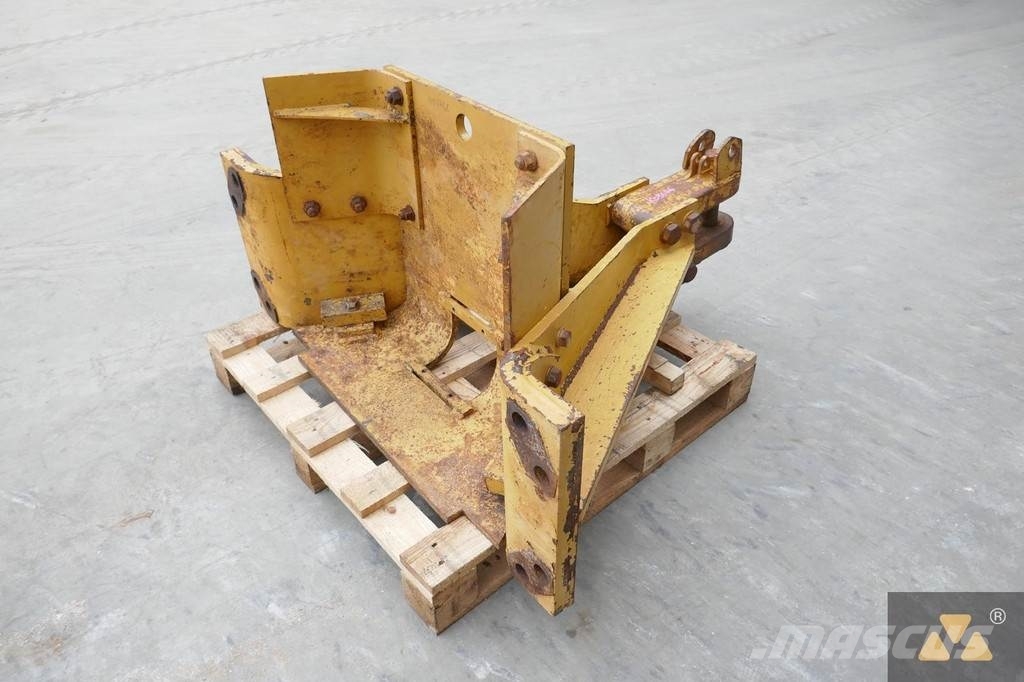 CAT D8T/D8R Drawbar Други компоненти