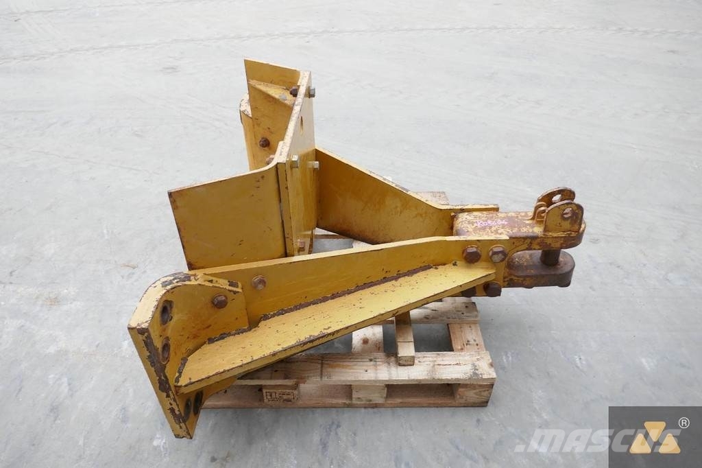 CAT D8T/D8R Drawbar Други компоненти