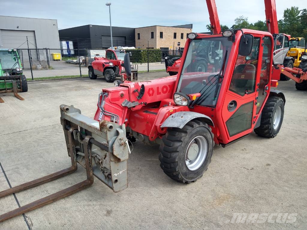 JCB 525-60 (661) Teleskopiskie manipulatori