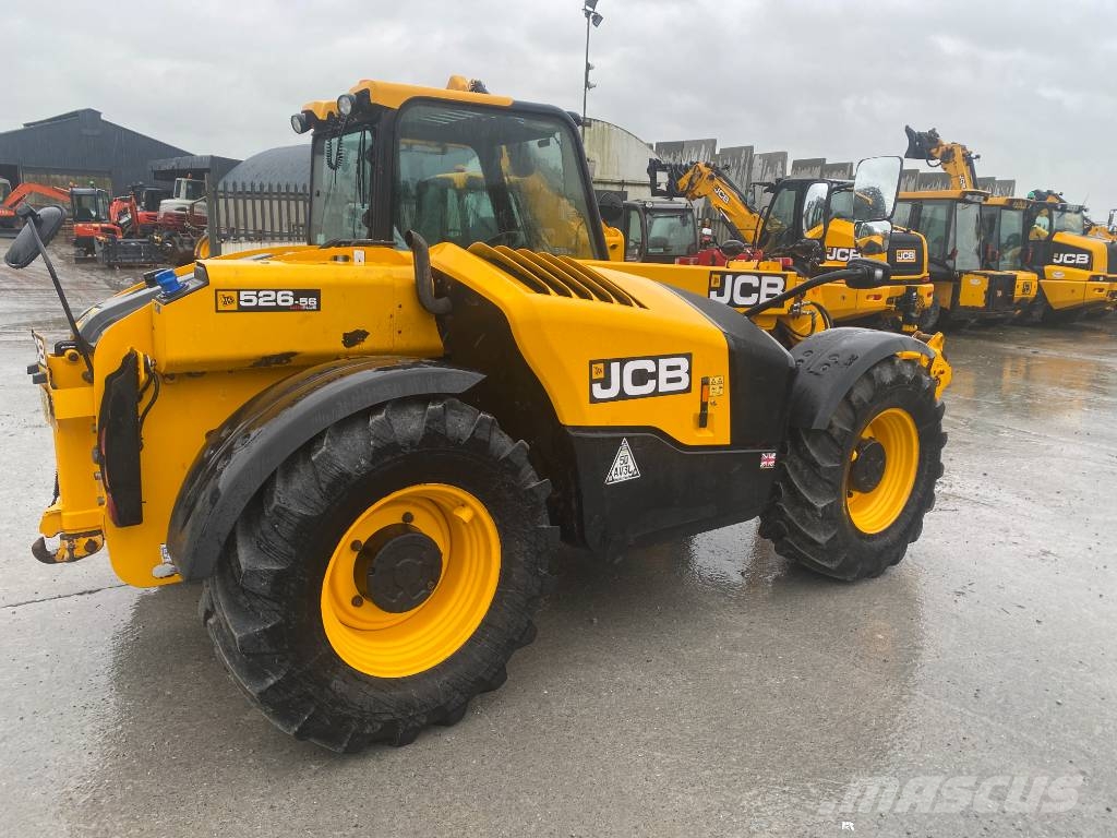 JCB 526-56 伸縮臂操作車