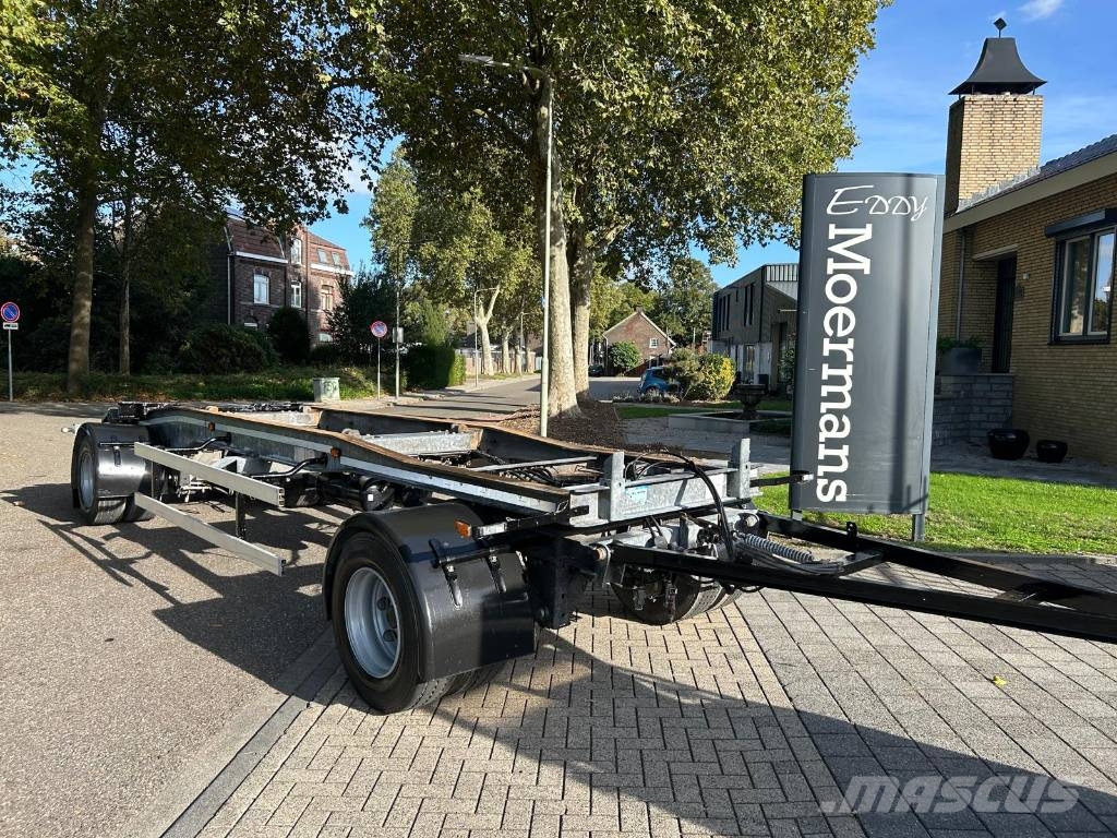 Muller Mitteltal RST 18 Containeranhänger