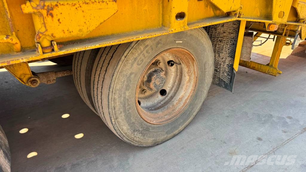 Schwarzmüller B3 - 3-AXLE TRAILER Semirremolques de volteo
