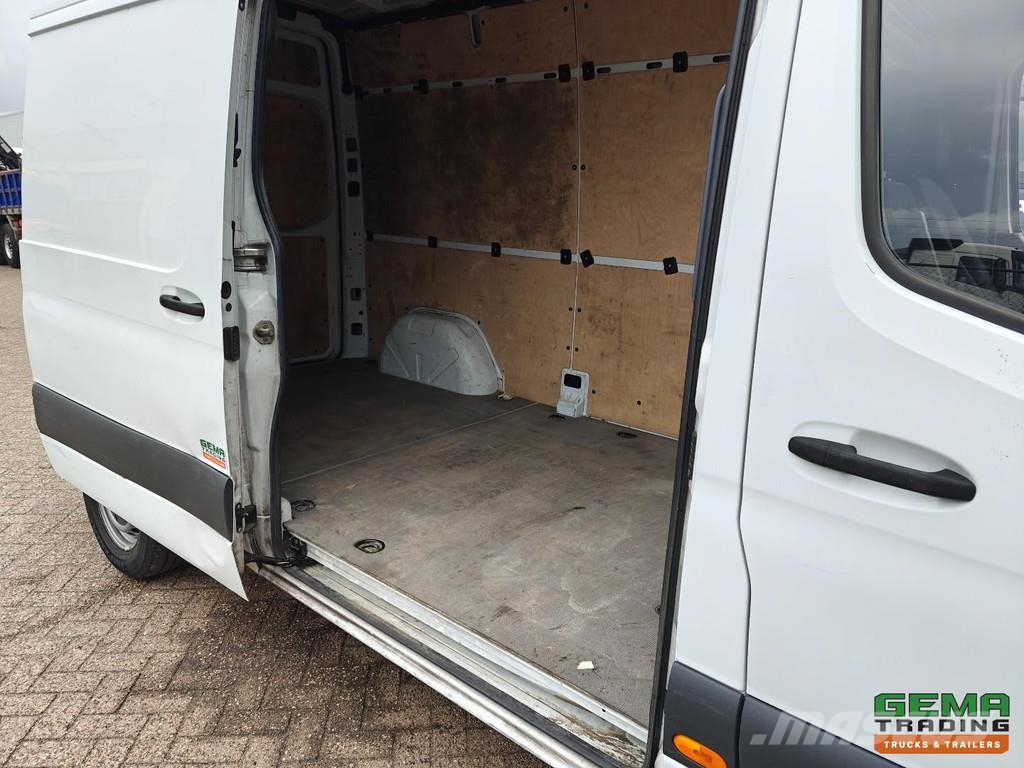 Mercedes-Benz Sprinter 314CDI 4x2 Euro6ZF L2H2 - Automatic - Rev Furgonetas cerradas