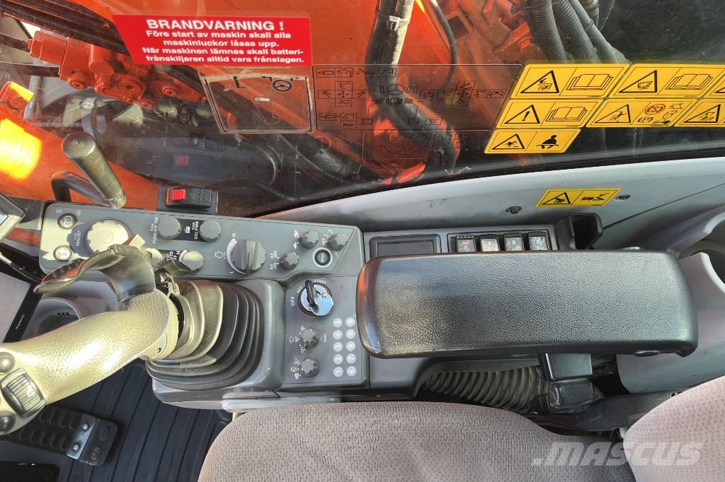 Hitachi ZX 140 W-6 Ekskavatori uz riteņiem