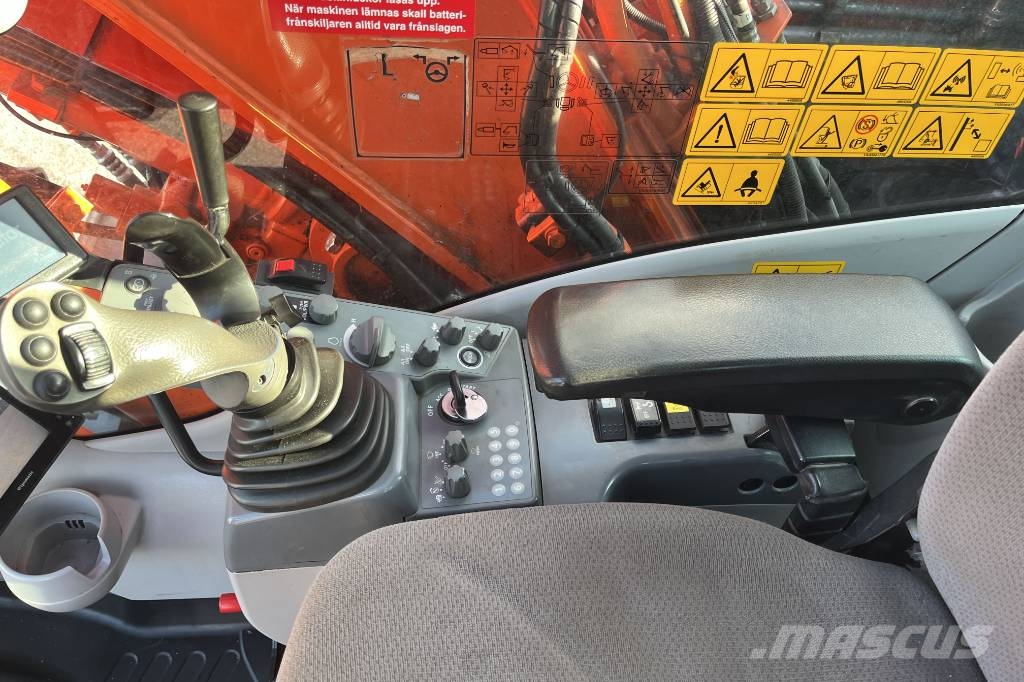 Hitachi ZX 140 W-6 Ekskavatori uz riteņiem