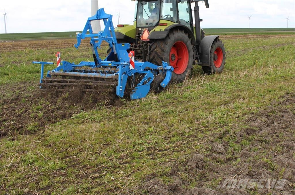 Agri-Koop AT30 Schijveneg met zaaibok Grape cu disc