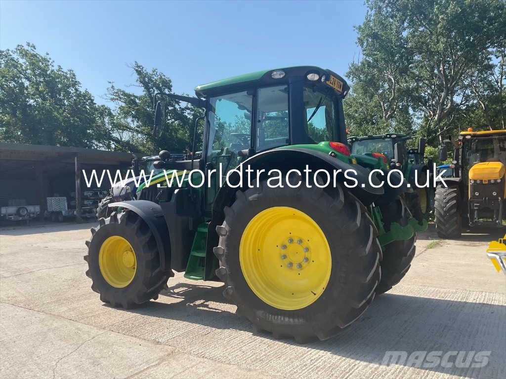 John Deere 6120 M Traktori