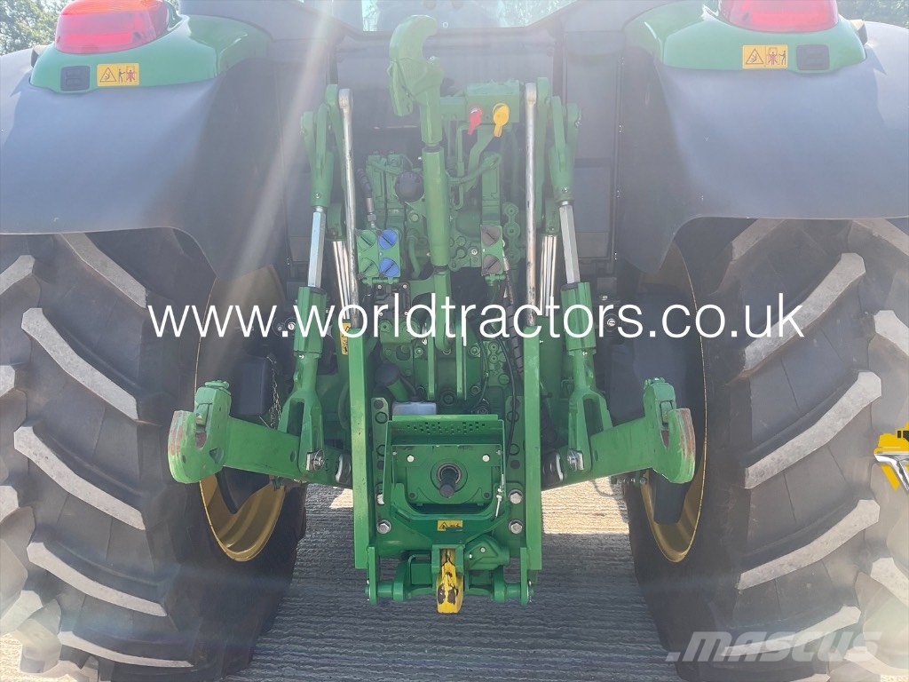 John Deere 6120 M Traktori