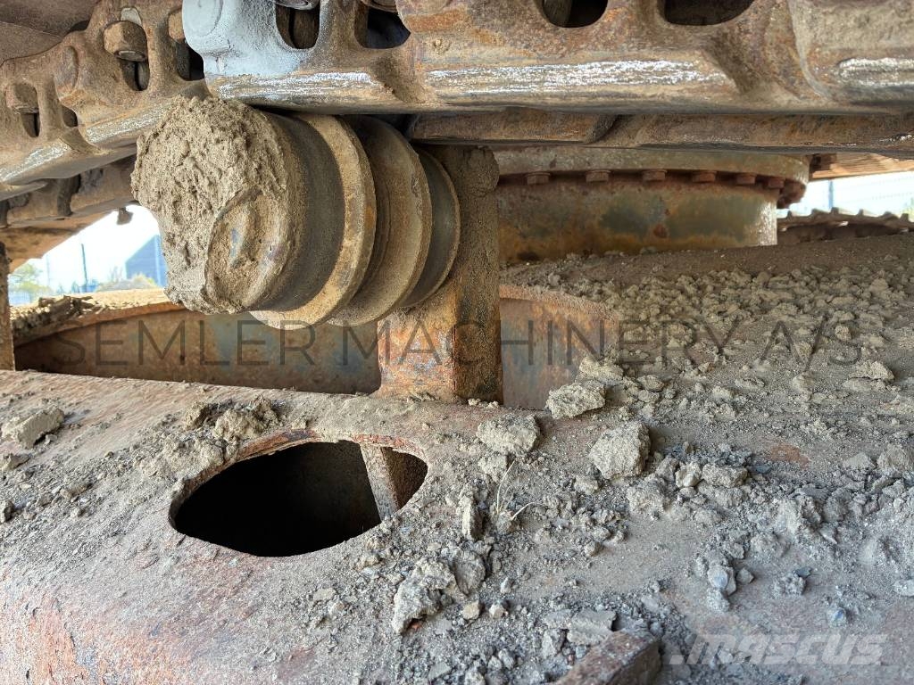 Doosan DX 255 LC-5 حفارات زحافة