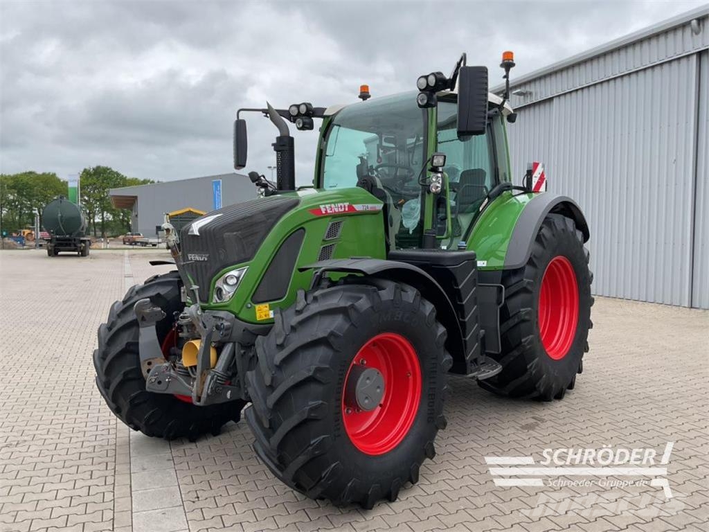 Fendt 724 GEN6 PROFI PLUS Трактори