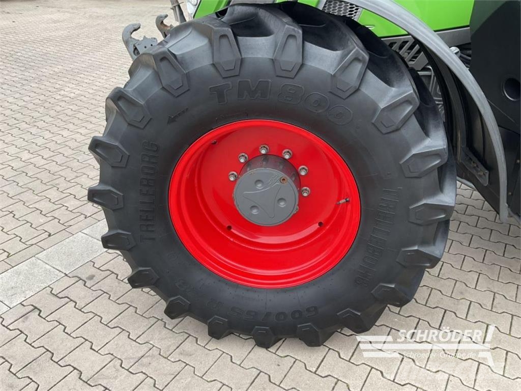 Fendt 724 GEN6 PROFI PLUS Трактори
