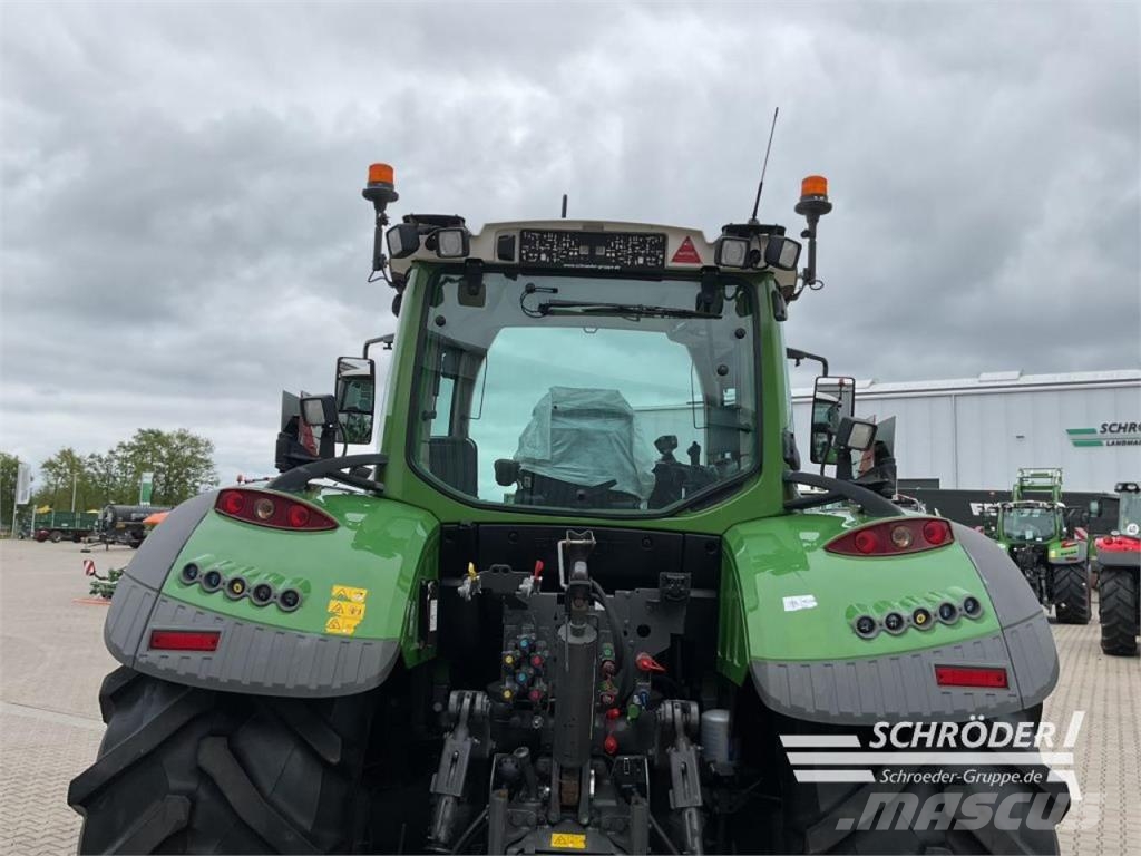 Fendt 724 GEN6 PROFI PLUS Трактори