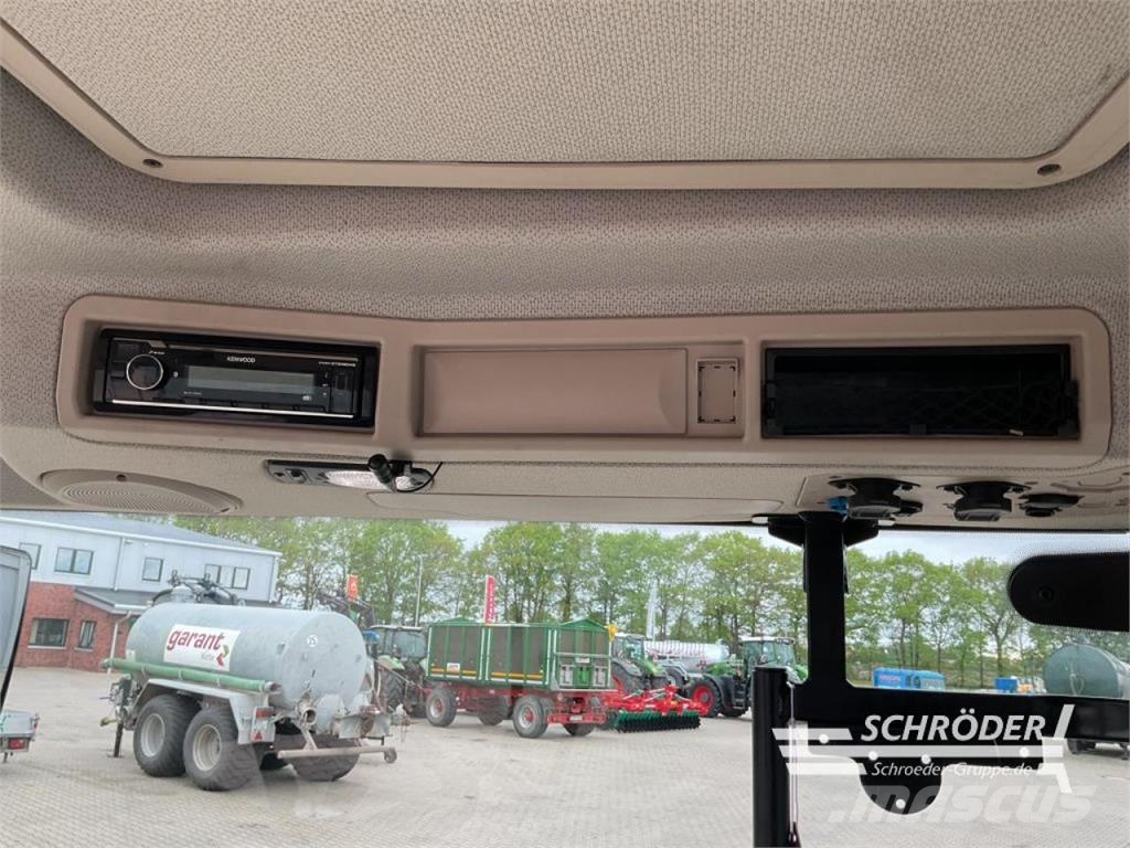 Fendt 724 GEN6 PROFI PLUS Трактори