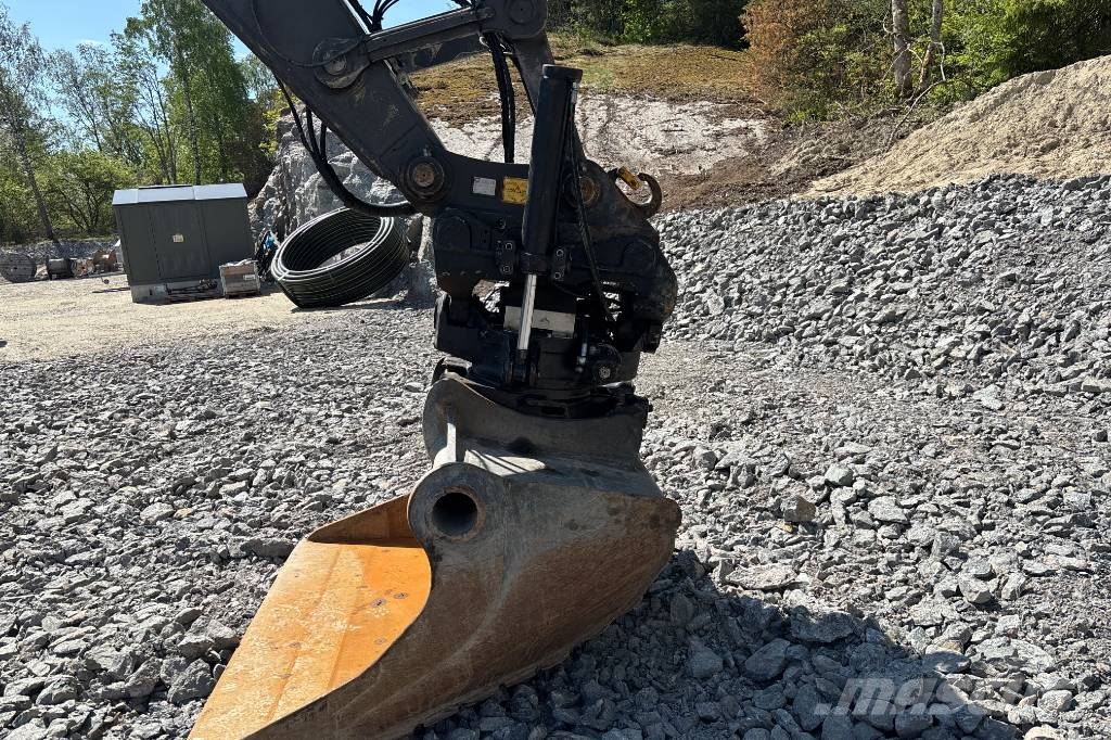 Volvo ECR 235 E Bandgrävare