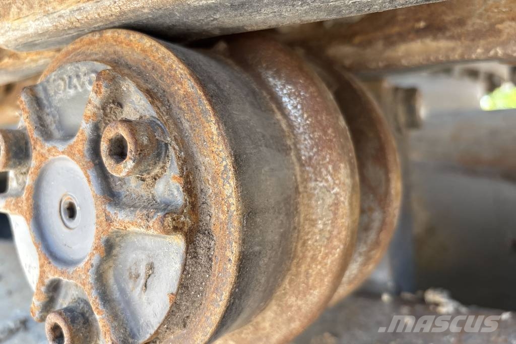 Volvo ECR 235 E Bandgrävare